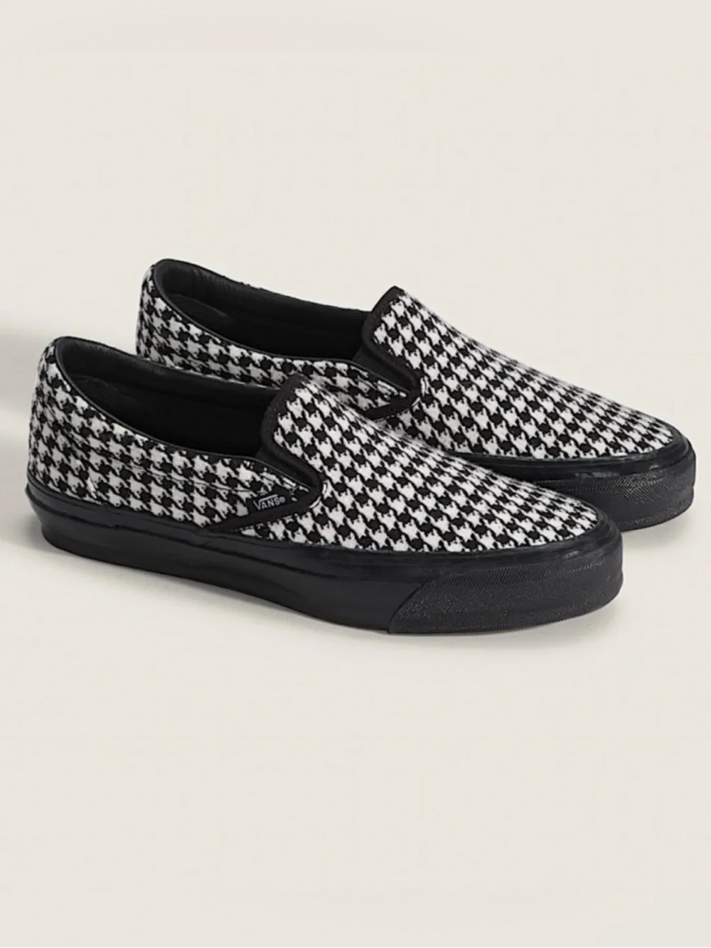 Vans Premium Classic Slip-On Shoe Houndstooth Black / White Women 11.5Mens 10.0